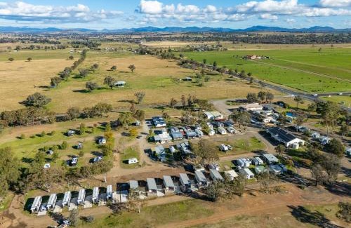 Hillvue Other | Pet-Friendly City Lights Holiday Park with Pool & Fireplace
