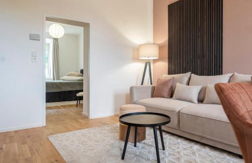 Sankt Polten Apartment | Charming City Lounge Appartement Near Hauptbahnhof - 9/10 Rated