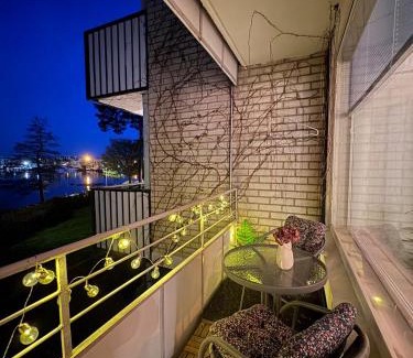Etelainen District Apartment | City Meets Sea - Waterfront Stay Helsinki Center