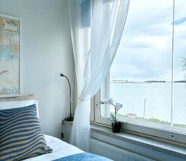 Etelainen District Apartment | City Meets Sea - Waterfront Stay Helsinki Center