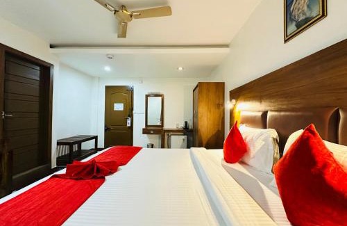 Wandur Hotel | Budget-Friendly Stay at City Palace Residency with Breakfast