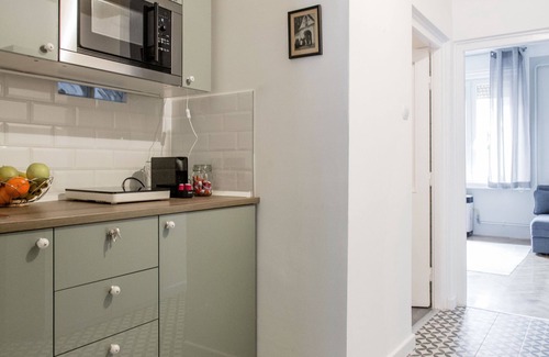 Erzsebetvaros Apartment | Top-Rated City Studio Downtown with Kitchen & Child Friendly