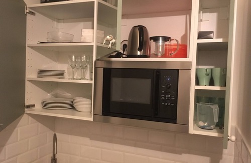 Erzsebetvaros Apartment | Top-Rated City Studio Downtown with Kitchen & Child Friendly