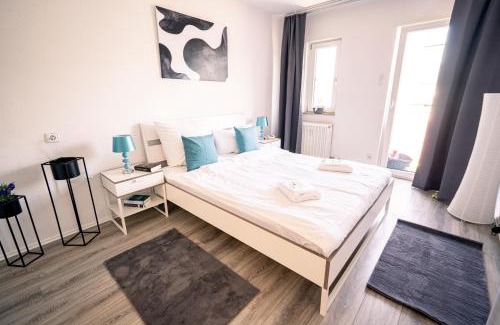 Mannheim Apartment | Convenient City Suite - Child-Friendly & Steps to HBF