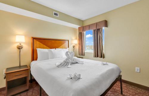 Downtown Myrtle Beach Apartment | Premier City View Unit in Myrtle with Private Beach Access