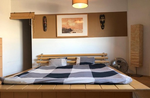 Vienna Apartment | Explore Cityfellow: Pet-Friendly Stay with Breakfast Included