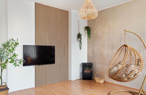 Braunschweig City Center Apartment | CityLife: Cozy Central Retreat with Parking & Family Amenities
