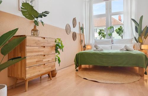 Braunschweig City Center Apartment | CityLife: Cozy Central Retreat with Parking & Family Amenities