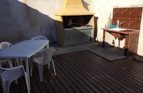 Victoria Cabin | Pet and Child Friendly Stay at Ciudad de las Colinas