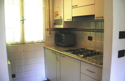 Val Maria-Pur Apartment | Lake View Retreat: Civettini House Just Steps from the Water