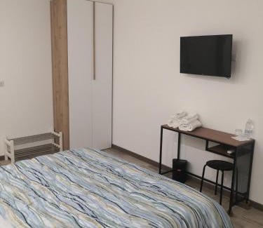 Valguarnera Caropepe Apartment | Family-Friendly Stay at CIVICO 1 with Perfect Ratings