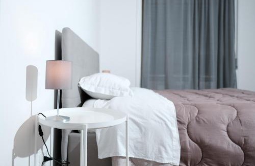 Mercato San Severino Apartment | Top-Rated CIVICO 15 Apartment: Pet & Child Friendly Retreat