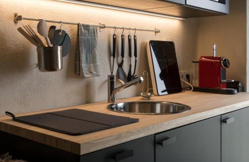Costa Volpino Apartment | Discover CIVICO 2: Family-Friendly Stay with Top-Rated Service