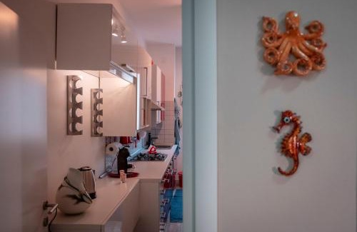 San Lazzaro Bed & Breakfast | Discover Civico 8 B&B - Cozy Appartamento with Hot Tub