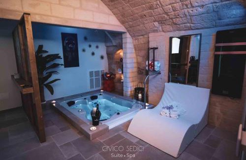Altamura House | Comfortable Civico Sedici Suite & Spa with Hot Tub Access