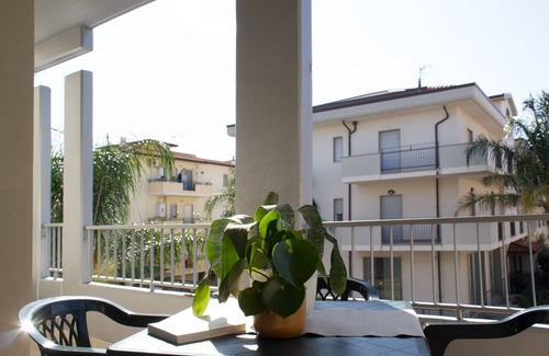 Rocca Imperiale Marina Apartment | Inviting CIVICO33 Residence: Oceanfront Living Awaits