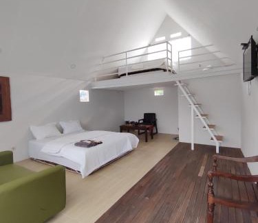 Bandung Villa | Ciwidey Hills & Wetland Family 1