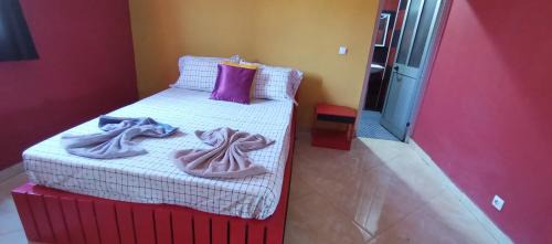 Sao Filipe Bed & Breakfast | Discover Ciza e Rose: Pet-Friendly Retreat with Dining