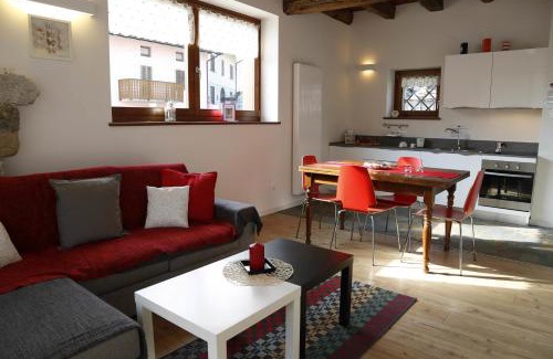 Raveo House | Discover Cjase Dai Fornasirs 2: Pet & Child Friendly Stay