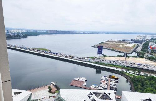 Central District Apartment | Ck Homestay R & F princess cove phase 2