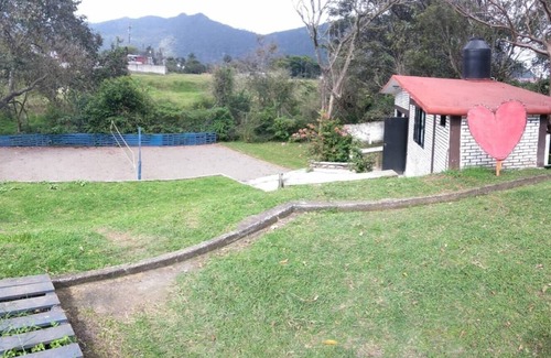 Rio Blanco House | Convenient Cabaña Kalu Near Orizaba Cable Car with Pool