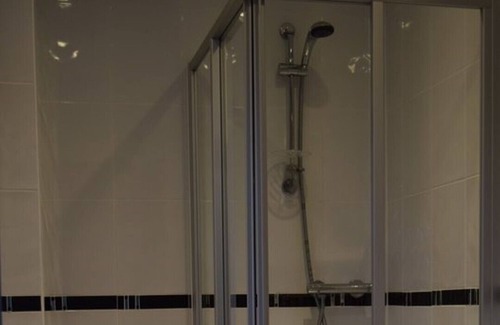 Garlieston House | Oceanfront Cladach Holiday Home with Amazing Guest Ratings