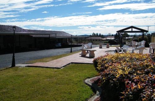 Glen Innes Hotel | Welcoming Clansman Motel: Family-Friendly 4-Star Getaway