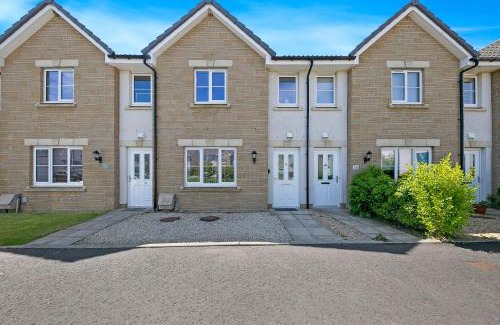 Letham Grange House | Family-Friendly Stay at Clapham Wynd House in Grampian