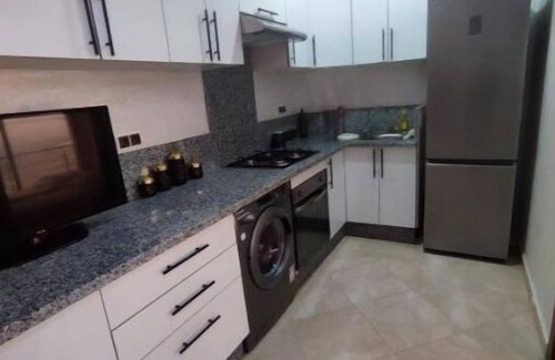 El Jadida Apartment | Discover Clapotis: Family-Friendly with Breakfast Included