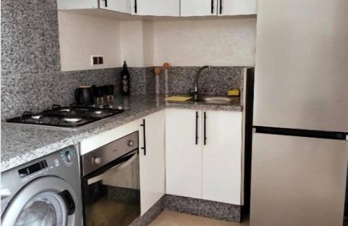El Jadida Apartment | Discover Clapotis: Family-Friendly with Breakfast Included