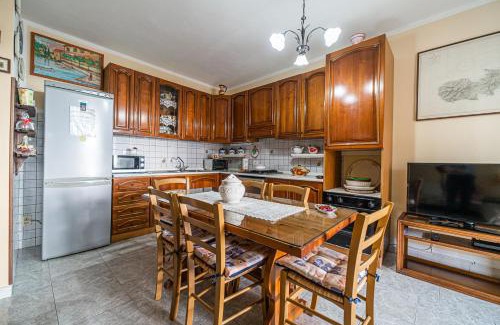 Seccheto Apartment | Discover Clara Vista Mare - Goelba: 4-Star Family Retreat