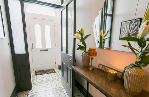 Llanfairfechan House | Oceanfront Retreat at Claremont with Family-Friendly Perks