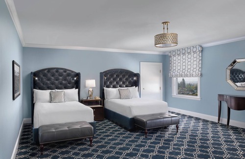 Claremont Hills Hotel | Elegant Claremont Club & Spa - A Fairmont Hotel Experience