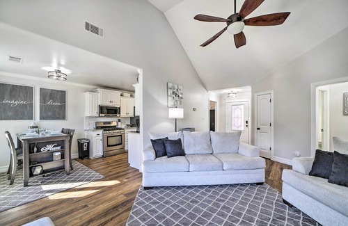Claremore House | Claremore Getaway: Pet-Friendly Stay Near Historic District