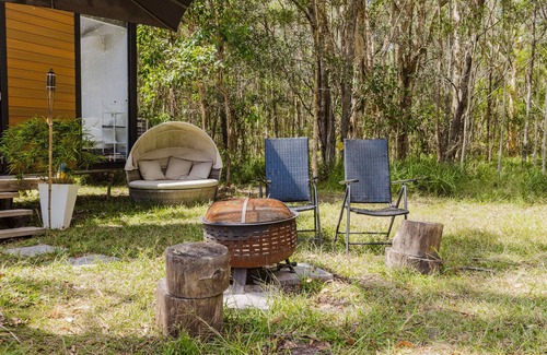 James Creek House | Top-Rated Clarence Farm Stay: Pet & Child Friendly Getaway