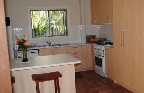 Ob Flat House | Discover Comfort at Clarendon Chalets - Rated 9/10!