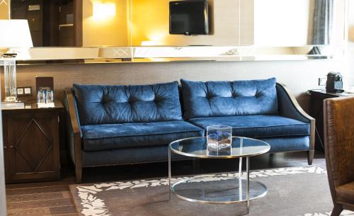 Adelfas Hotel | Discover Claridge Madrid: 4-Star Comfort with Ocean Views