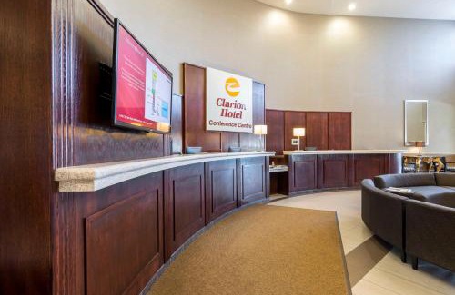 Sherwood Park Hotel | Discover Comfort at Clarion Hotel & Conference Center