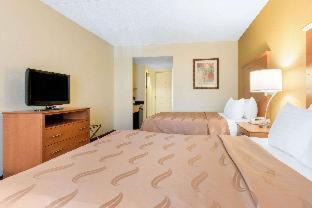Shippensburg Hotel | Guest Rated 8.3: Clarion Hotel & Suites University-Shippensburg