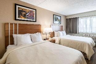 Halltown Hotel | Comfortable Stay at Clarion Inn Harpers Ferry-Charles Town