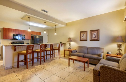 National Gardens Hotel | Experience Comfort at Clarion Inn Ormond Beach Today