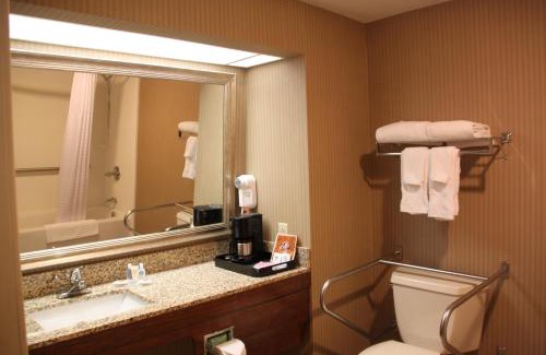 Cortland Hotel | Pet Friendly Getaway at Clarion Inn & Suites - University Area