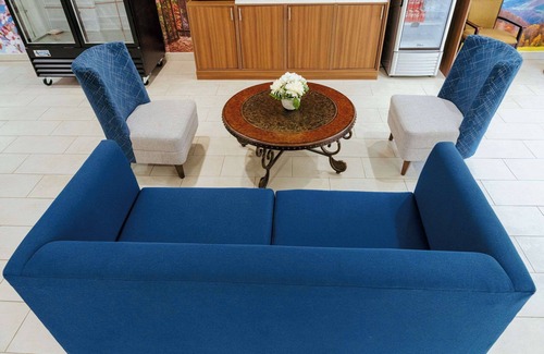 Dillard Hotel | Experience Comfort at Clarion Pointe-Dillard by Blue Ridge