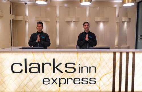 Faizabad Hotel | Discover Clarks Inn Express Ayodhya: Family-Friendly Retreat