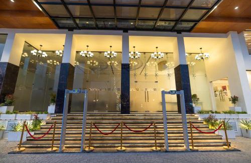Faizabad Hotel | Discover Clarks Inn Express Ayodhya: Family-Friendly Retreat