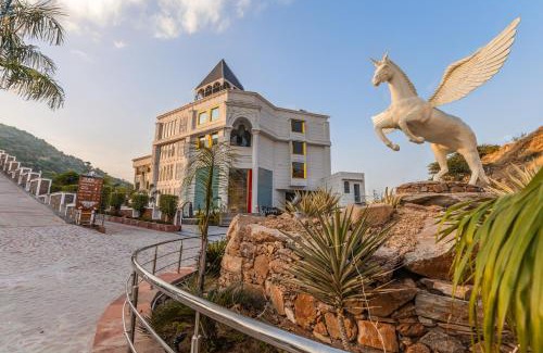 Village Hokra Hotel | Clarks Resort The Archi`s Castle, Ajmer
