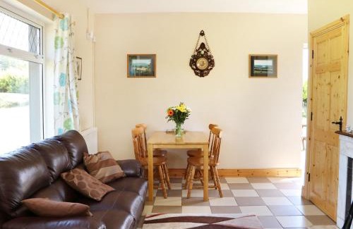 Clashbrack House | Discover Clash-Brack: Pet & Child-Friendly Retreat