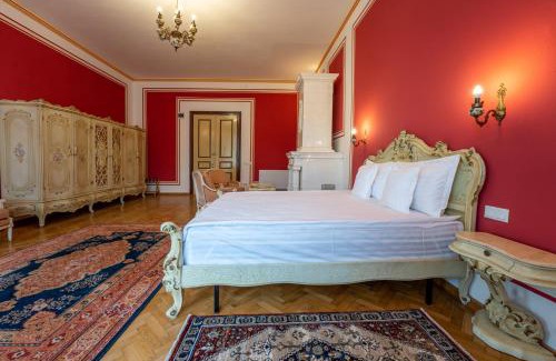 Sighisoara Hotel | Experience Classic Haus Sighisoara: Rated 9.4/10 with Ocean Views