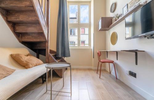 La Capelette Apartment | Discover Class Affaire: Family-Friendly Comfort Awaits