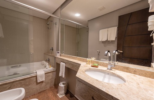Pouso Alegre Hotel | Family-Friendly Getaway at Class Hotel Pouso Alegre